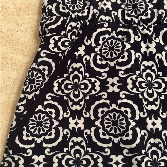 T by Talbots Skort - Picture 2 of 5